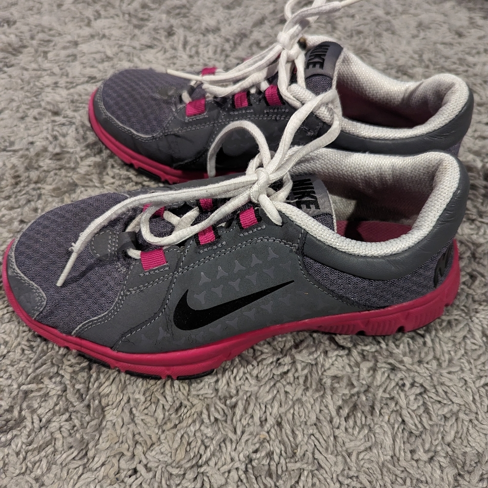 Big Girls Nike Sneakers